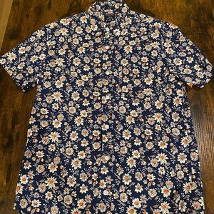 J Crew Floral Slim Shirt-Sleeve Shirt Small